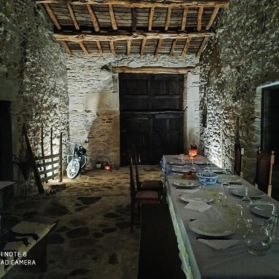 Casa D'Augusta - Agroturismo มีรันดา โด โดว์โร ภายนอก รูปภาพ